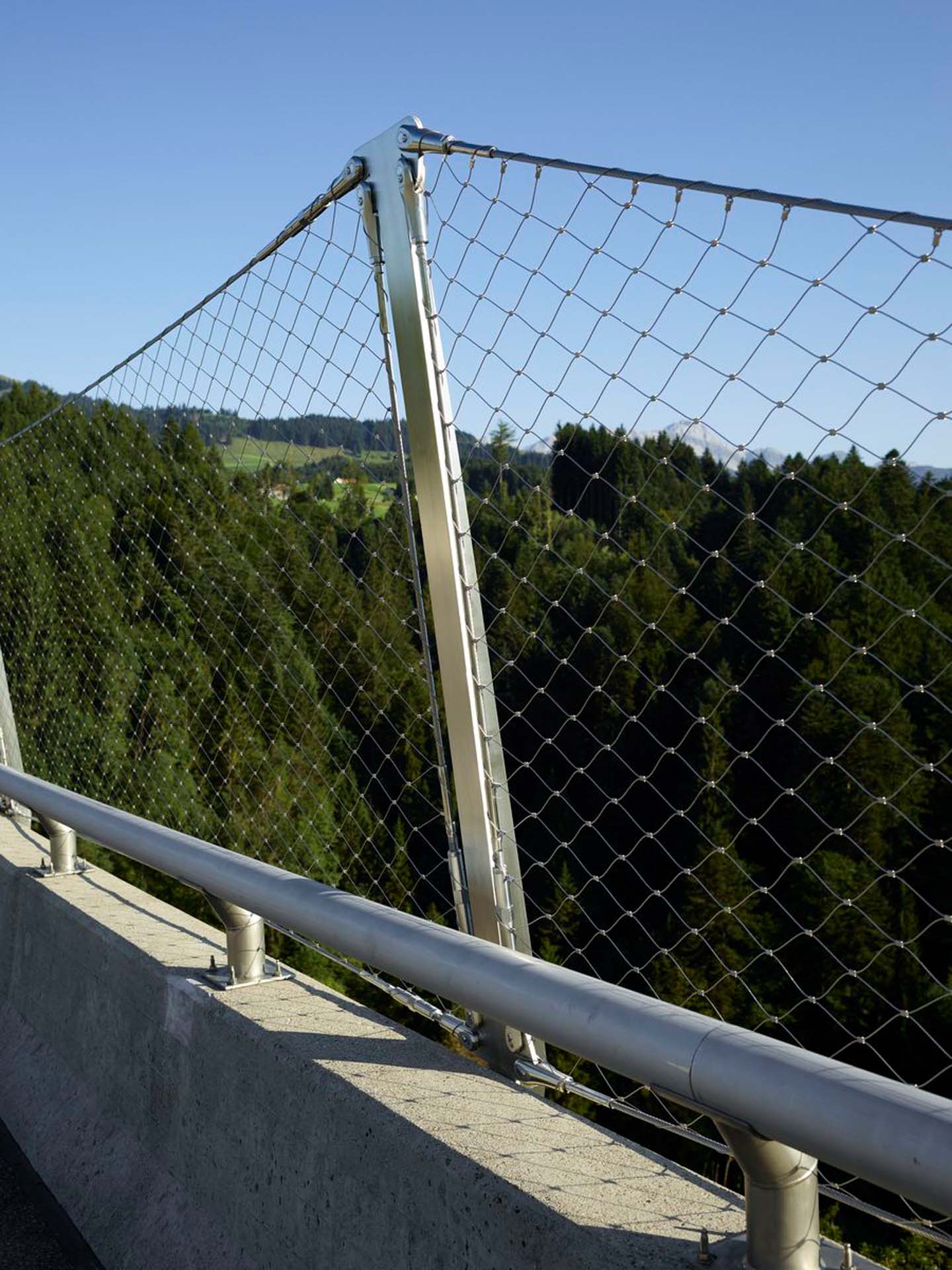 Hundwilertobel bridge safety fence