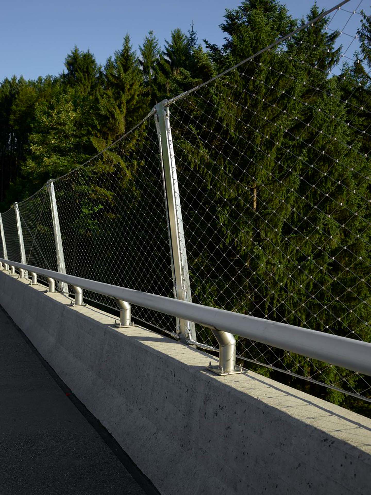 Hundwilertobel bridge safety fence