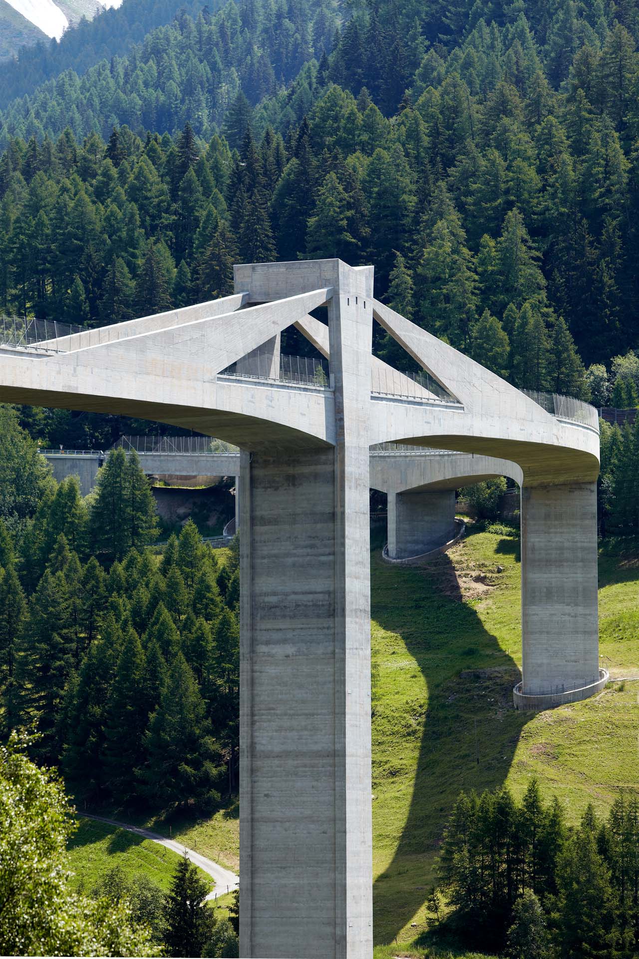 Ganter bridge, secured with Jakob Webnet