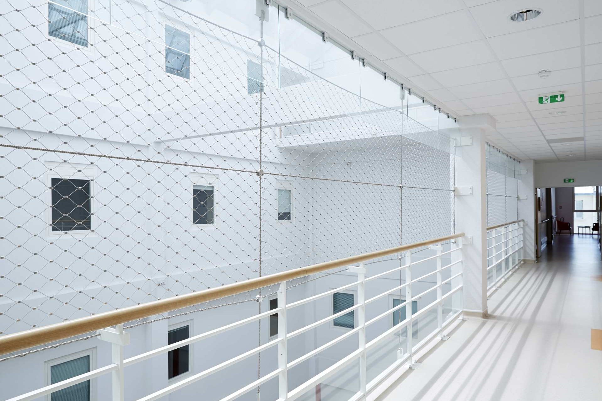 A Webnet security mesh on top of a balustrade in the rehab centre l’adapt in Châtillon, France